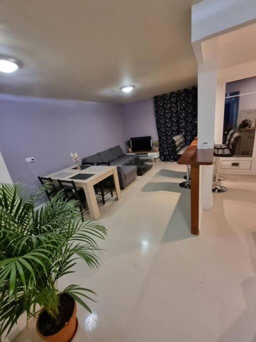 Appartement Vue Mer Avec Parking Gratuit Sur Place Бастия Екстериор снимка