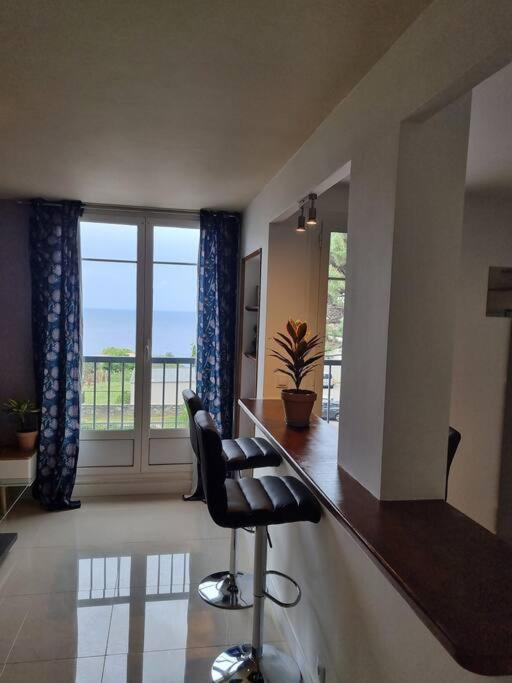 Appartement Vue Mer Avec Parking Gratuit Sur Place Бастия Екстериор снимка
